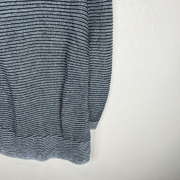 Chico's Tunic Sweater Colorblock Asymmetrical Grey Bateau Neck Rib Womens Size 1 - Picture 4 of 12